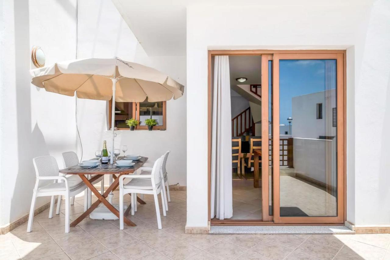 Appartamento Modern Duplex in Puerto del Carmen Tías Esterno foto
