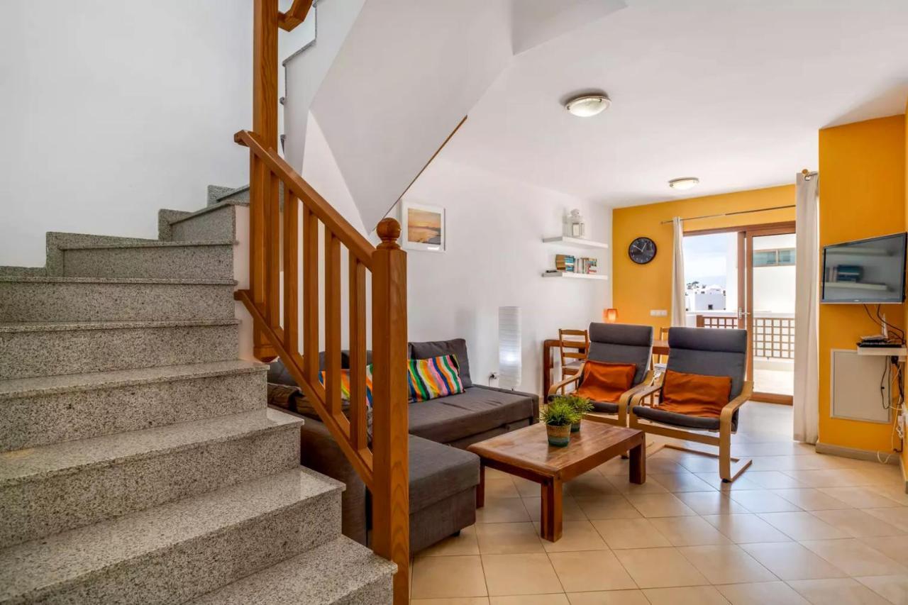 Appartamento Modern Duplex in Puerto del Carmen Tías Esterno foto