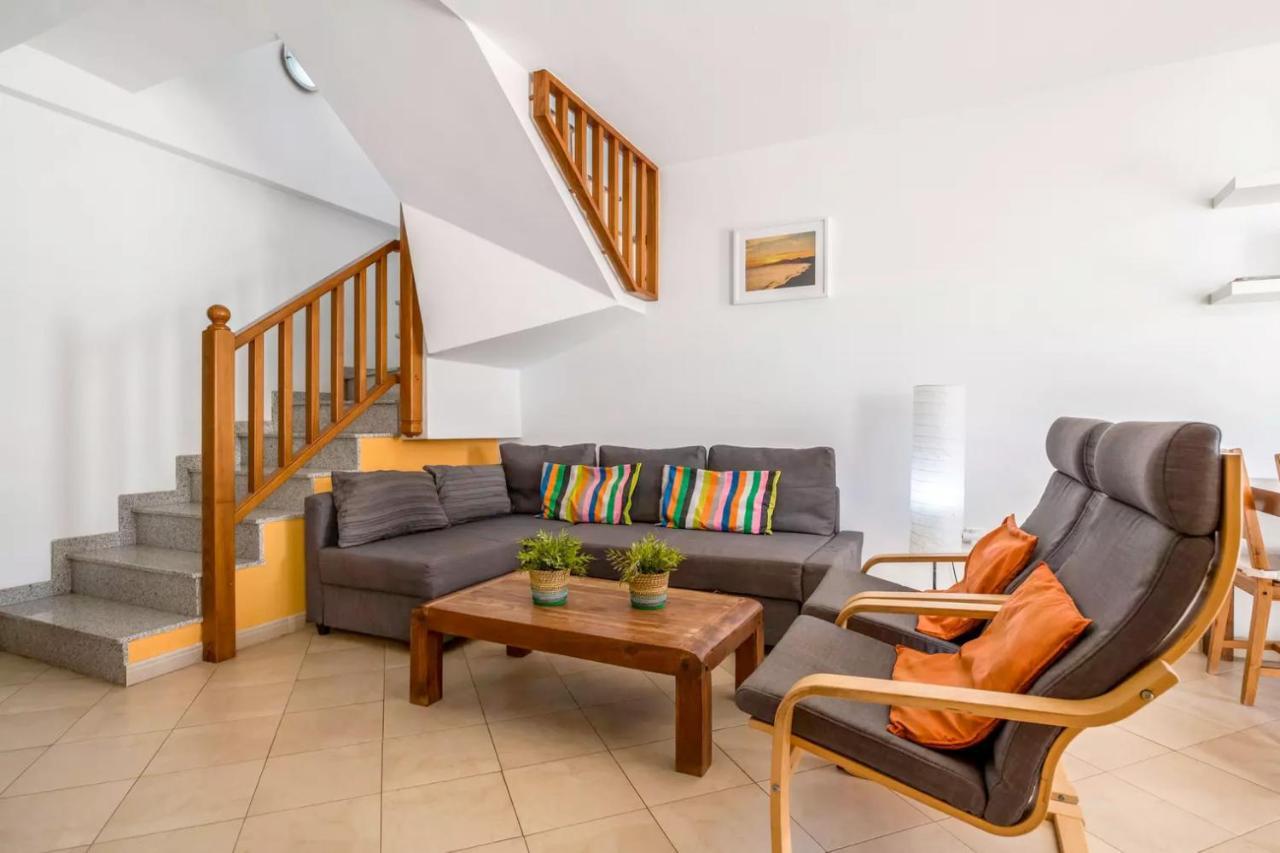 Appartamento Modern Duplex in Puerto del Carmen Tías Esterno foto